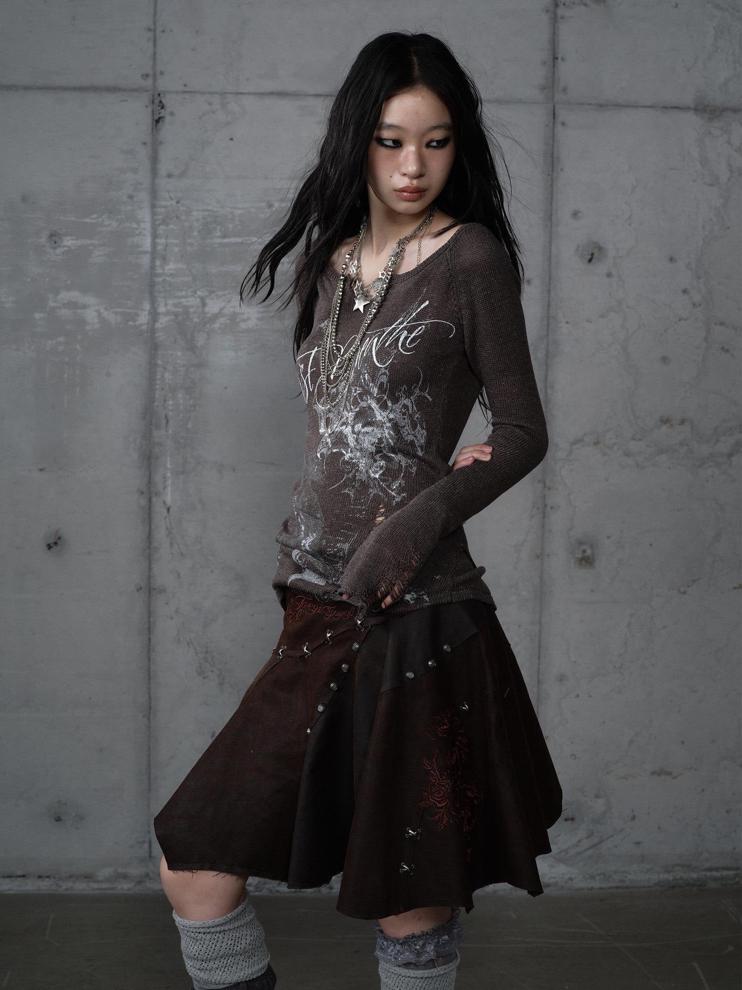 NO ROMANCE Embroidered Regal Asymmetric Mid Rise Loose Casual Girls Dark Brown Mini Skirts