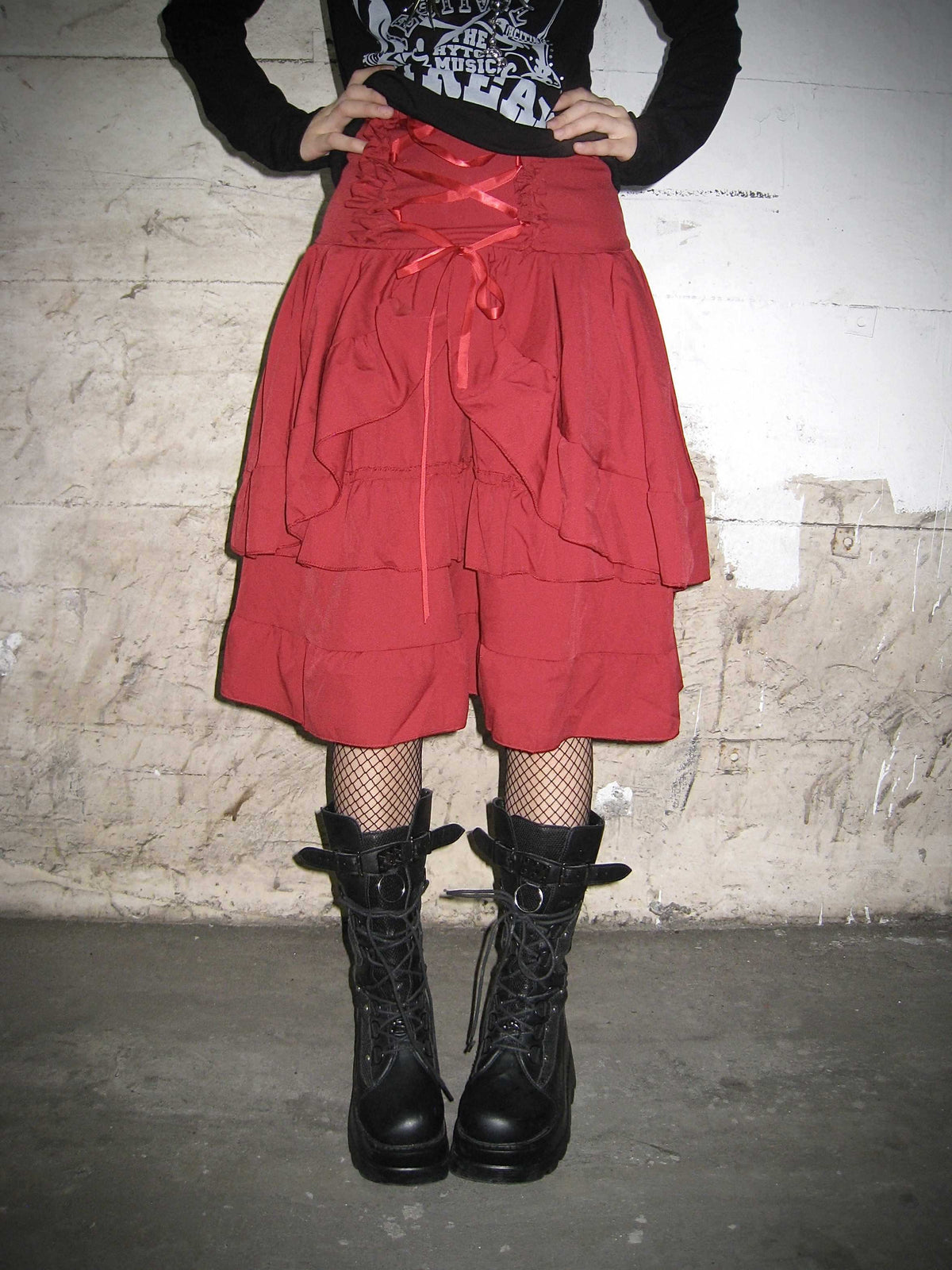 linzerooo_Punk_Red_Vintage_Tiered_Loose_Fit_Polyester_Women's_Midi_Skirts_978810987679_MISSTT