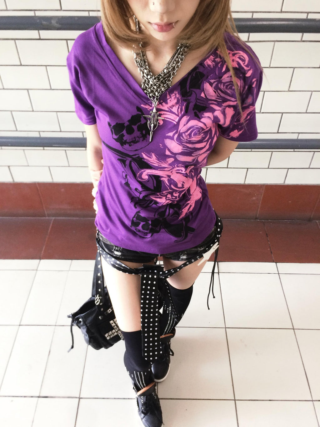 linzerooo Purple Floral Y2k V-neck Punk Slim Fit Women's Polyester Cotton Short Sleeve T-shirts