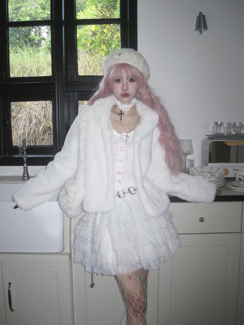 linzerooo_Y2k_Fuzzy_Faux_Fur_White_Women's_Sweet_Style_Puffer_Jackets_848662572279_MISSTT