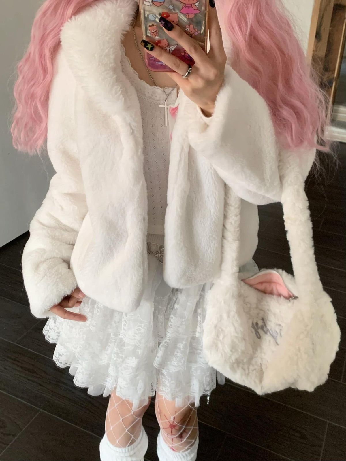 linzerooo Y2k Fuzzy Faux Fur White Women's Sweet Style Puffer Jackets