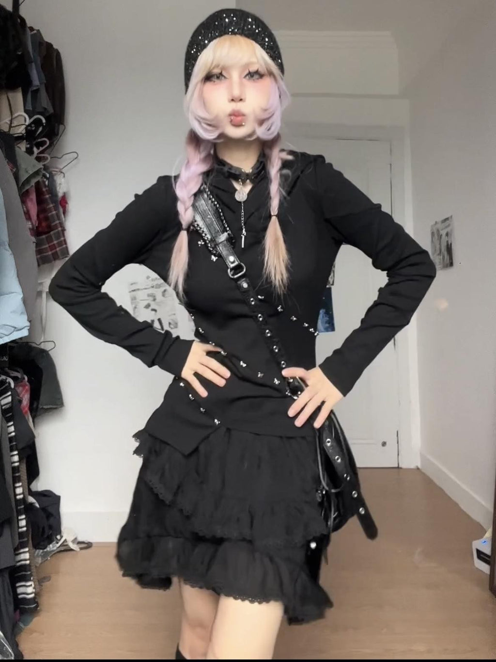 linzerooo Y2k Punk Black Pleated Women's Pleated Skirts