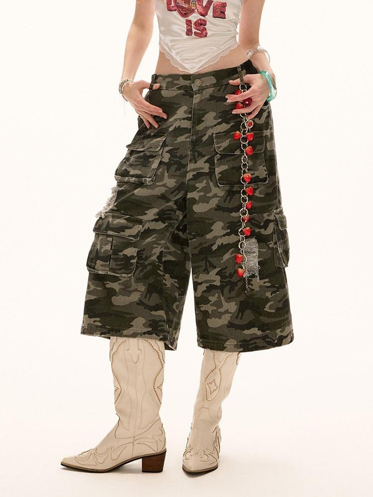 mamc Camo Cargo Pockets Button Fly Natural Waist Loose Women's Cotton Capri Pants