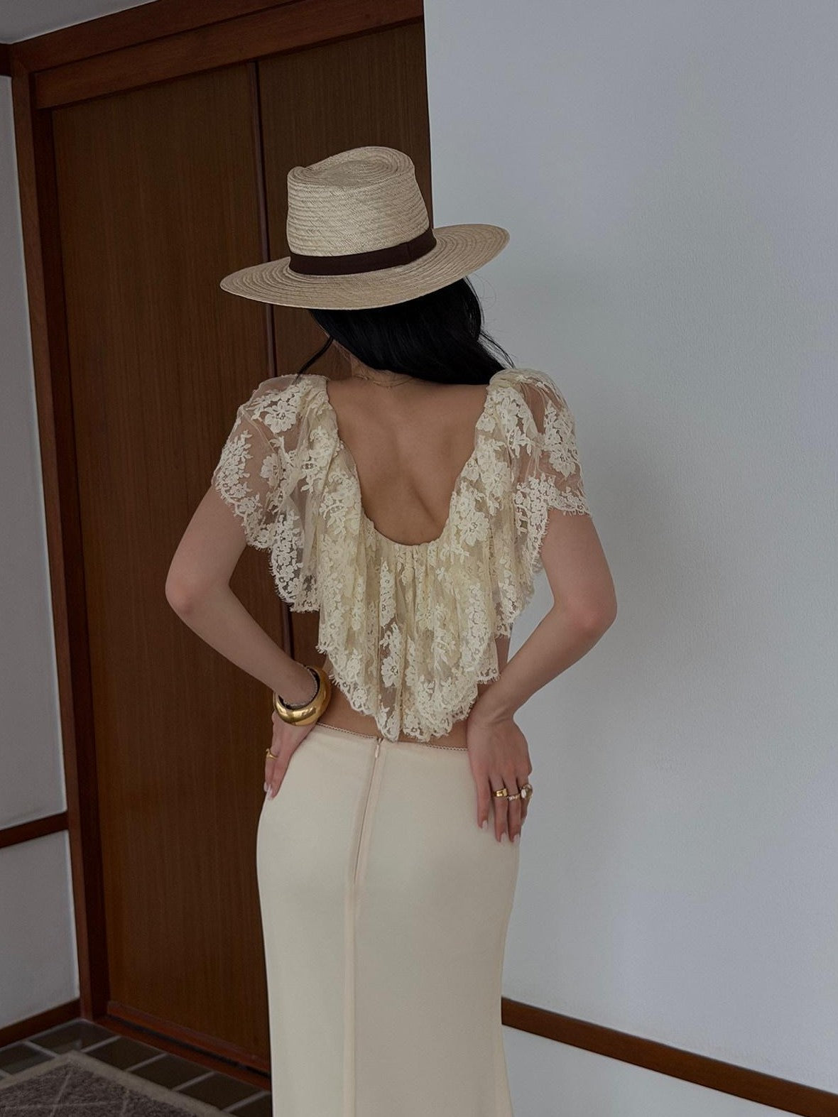 rovente Apricot Cropped Lace Bodycon Evening Women's Matching Skirt Sets
