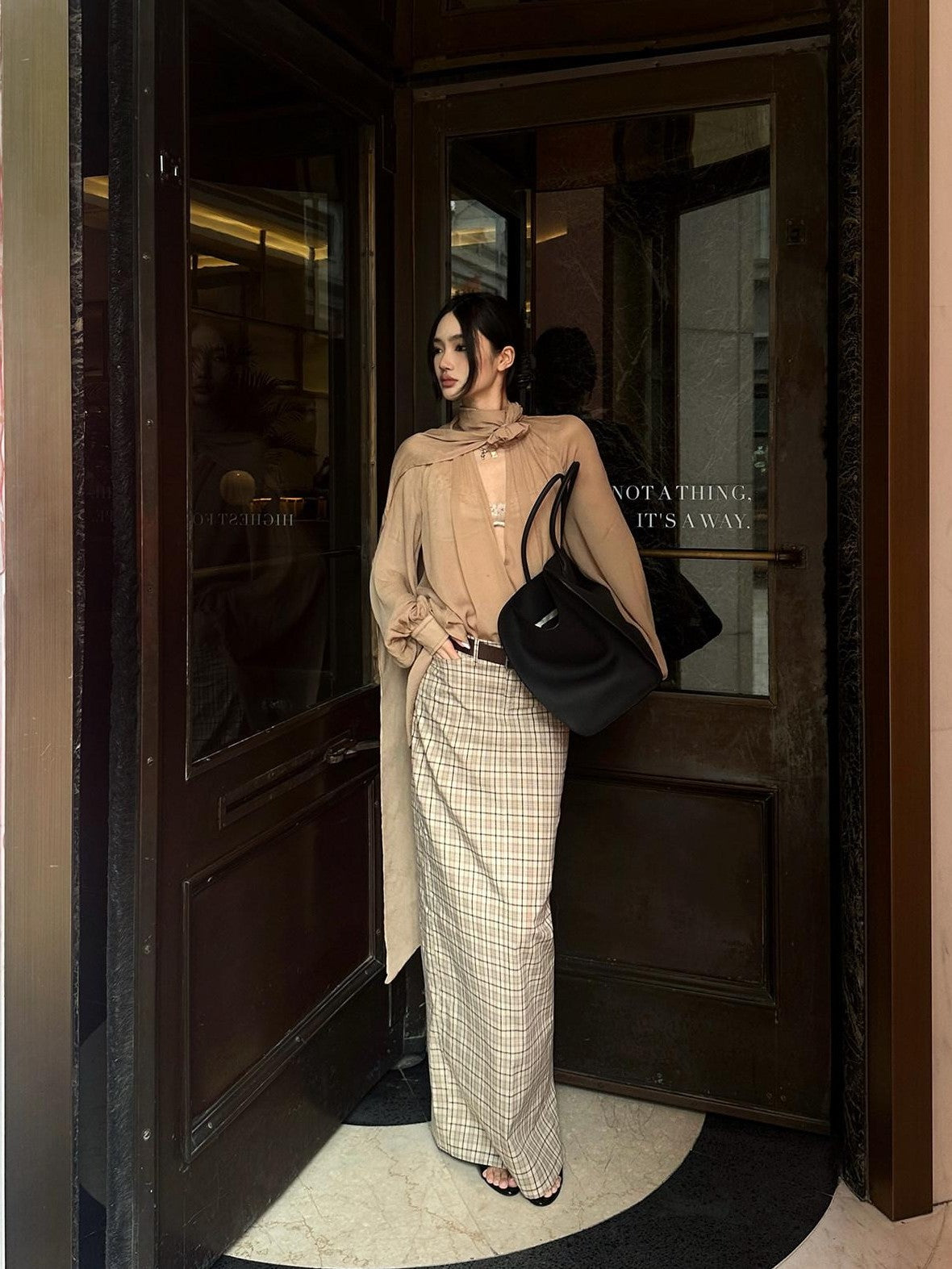 rovente Apricot Plaid Straight Mid Waist Back Slit Zipper Cotton Women's Maxi Skirts