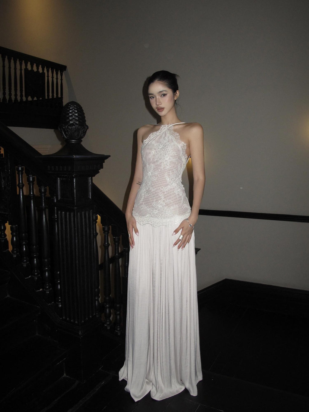 rovente Backless Lace Splice Cinched Waist Women's Halter Maxi Dresses