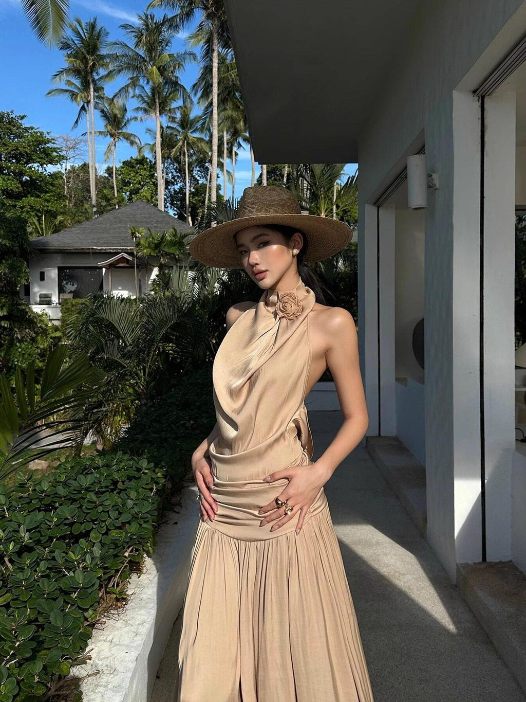 rovente Beach Elegant Draped Neckline Backless Women's Halter Maxi Dresses
