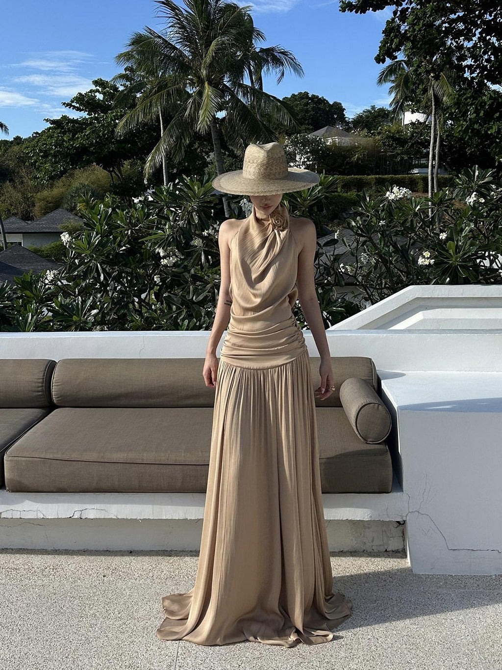 rovente Beach Elegant Draped Neckline Backless Women's Halter Maxi Dresses