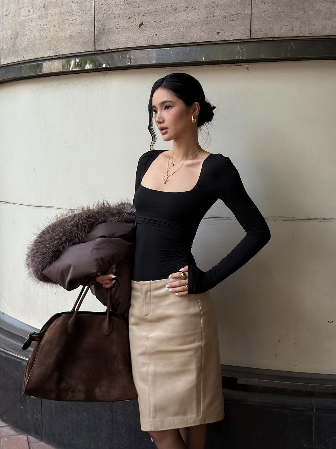 rovente Beige Front Zip Bodycon Pu Women's Midi Skirts