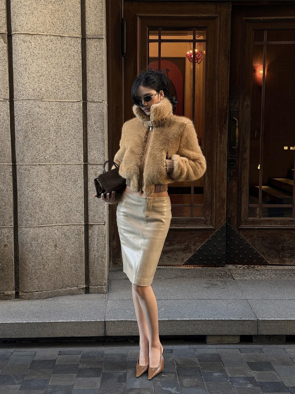 rovente Beige Front Zip Bodycon Pu Women's Midi Skirts