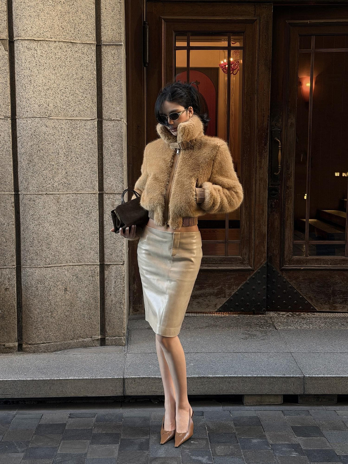 rovente Beige Front Zip Bodycon Pu Women's Midi Skirts