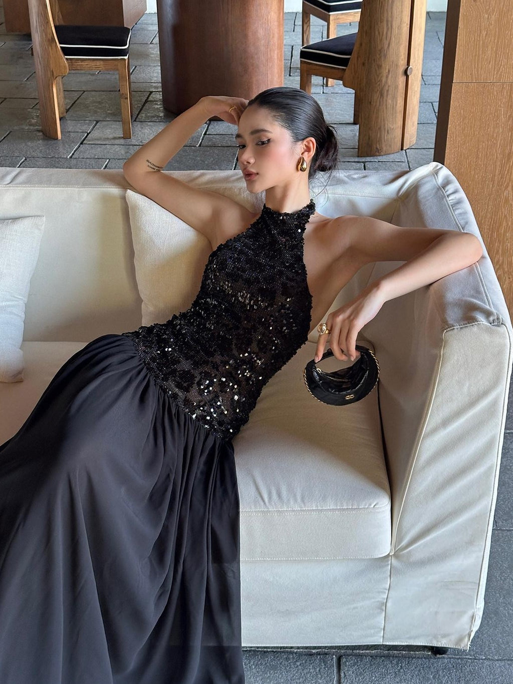 rovente Black Backless Sleeveless Women's Sequin Halter Maxi Dresses