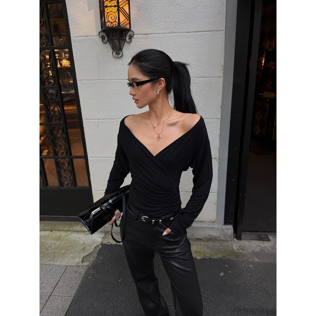 rovente_Black_Deep_V-neck_Ruched_Slim_Fit_Women's_Lyocell_Long_Sleeve_T-shirts_1083016222804_MISSTT