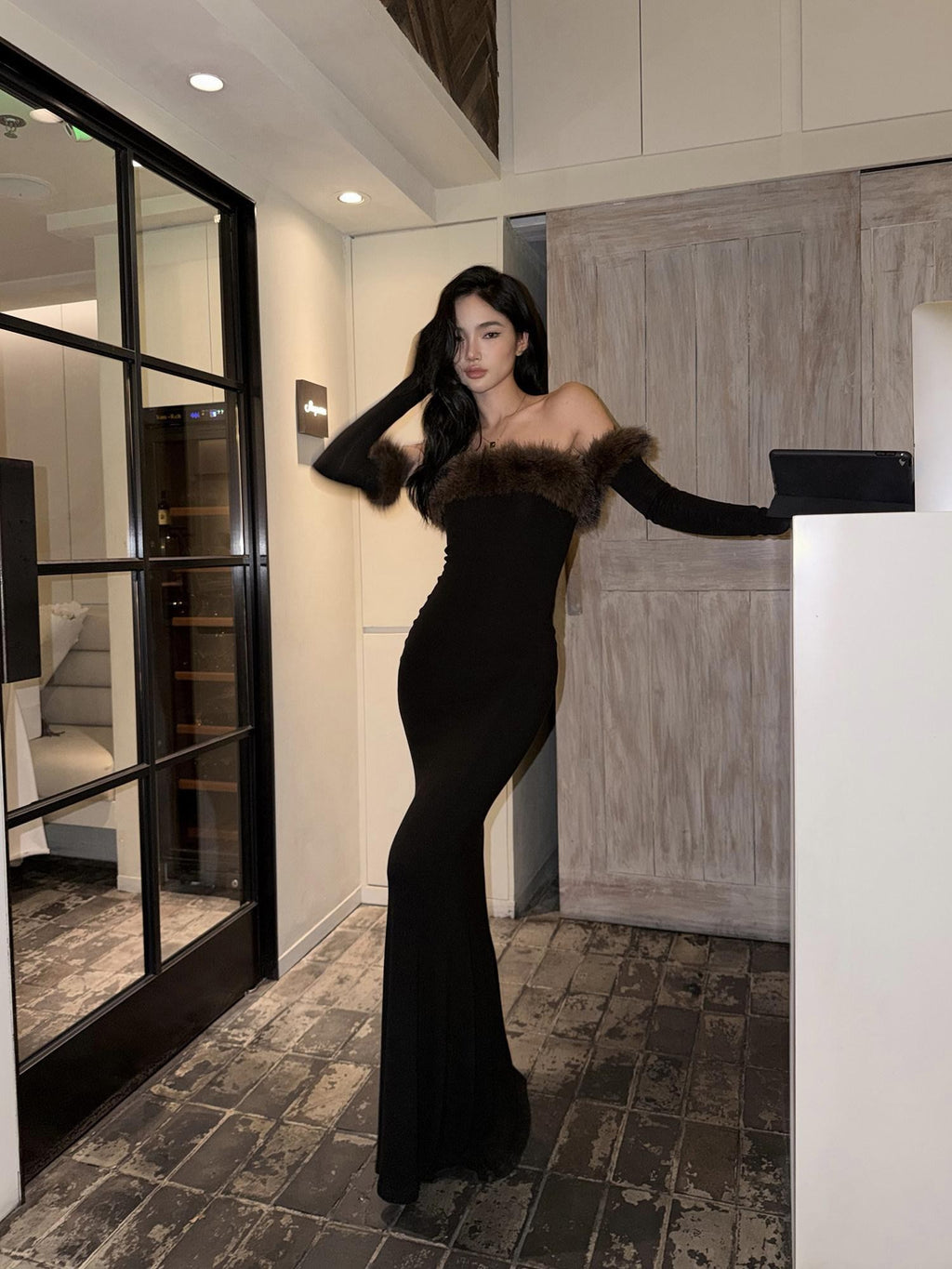 rovente Black Fur Collar Bustier Slim Women's Knit Viscose Wool Strapless Maxi Dresses
