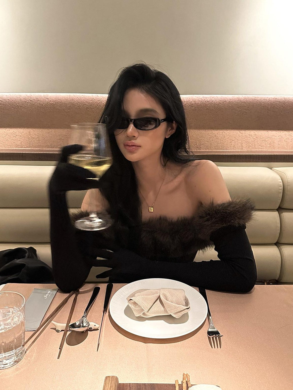 rovente Black Fur Collar Bustier Slim Women's Knit Viscose Wool Strapless Maxi Dresses
