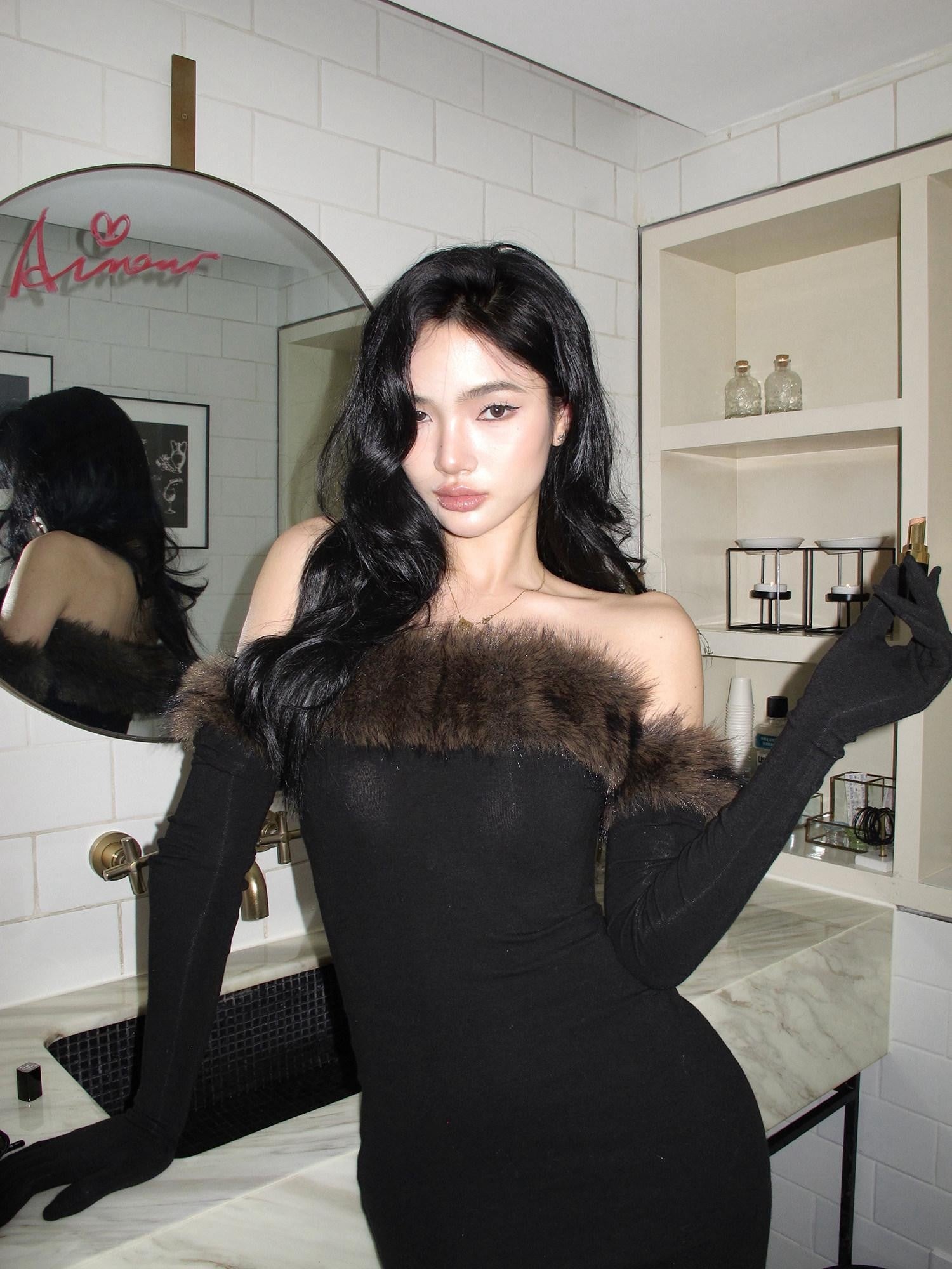 rovente Black Fur Collar Bustier Slim Women's Knit Viscose Wool Strapless Maxi Dresses