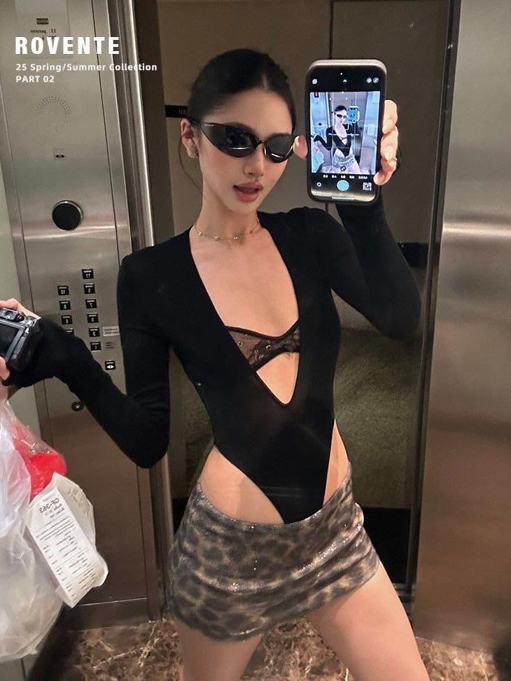 rovente Black Lace V-neck Long Sleeve Slim Women's Acetate Blend Basic Bodysuits