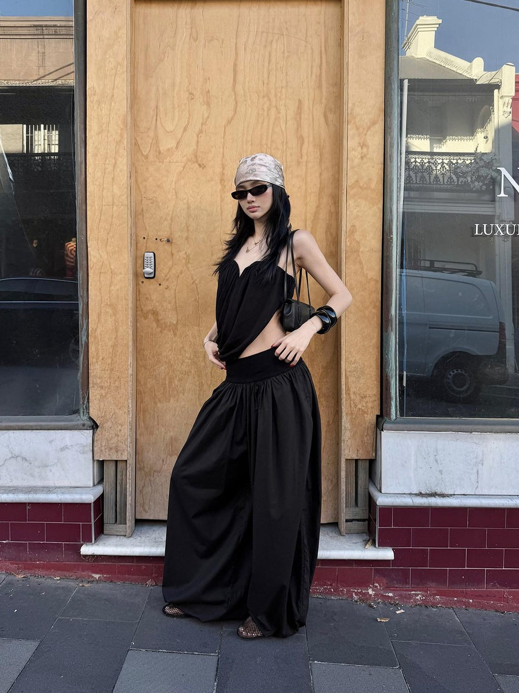 rovente Black Pleated Women's Lyocell Woven Breathable Wide Waist Pocket Wide-leg Pants