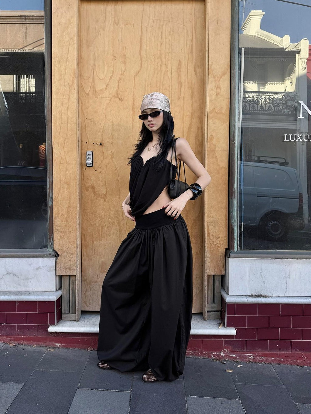 rovente Black Pleated Women's Lyocell Woven Breathable Wide Waist Pocket Wide-leg Pants
