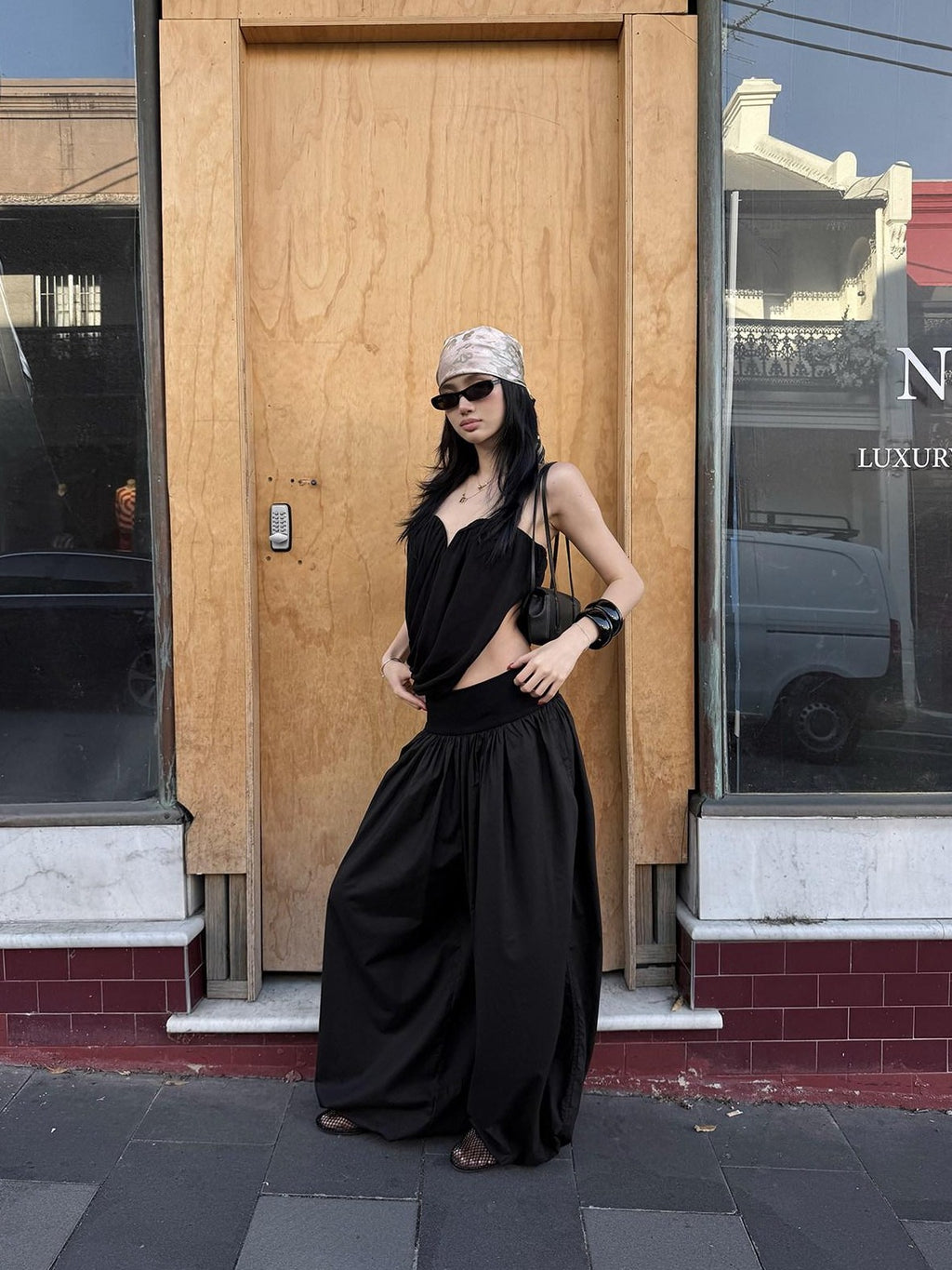 rovente Black Pleated Women's Lyocell Woven Breathable Wide Waist Pocket Wide-leg Pants