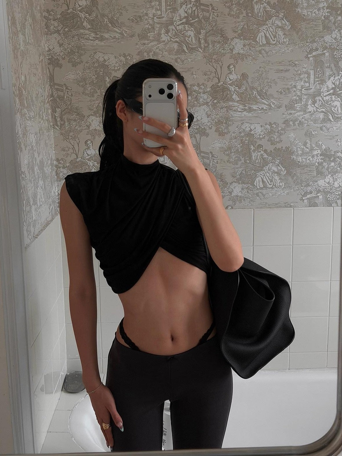 rovente Black Ruched Crossover Slim Fit Sleeveless Women's Lyocell Crop Tops