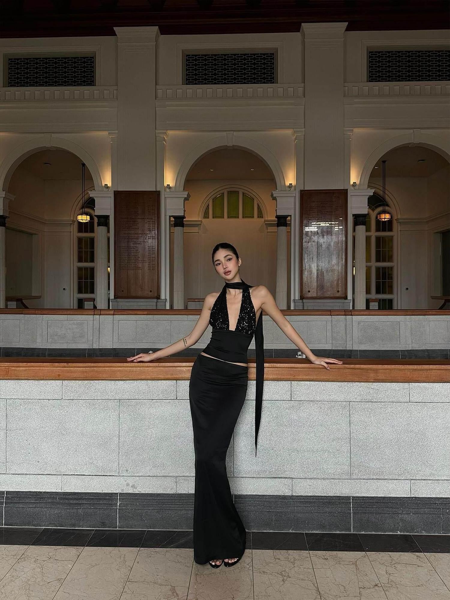 rovente Black Satin Low Waist Long Straight Women's Acetate Blend Bodycon Skirts