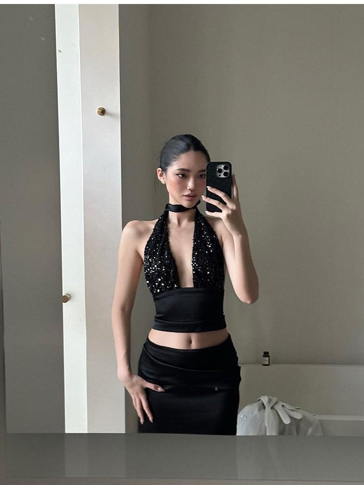rovente Black Sequin V-neck Open Back Slim Cropped Women's Acetate Blend Halter Tops