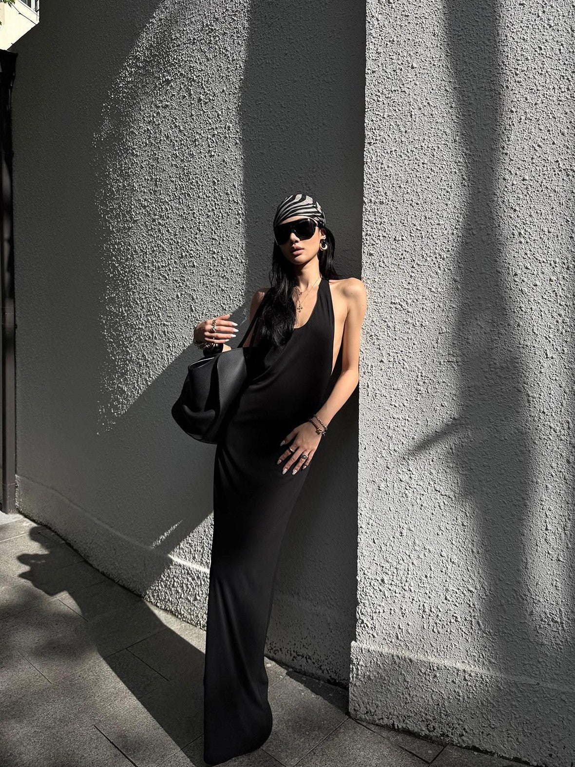 rovente Black Spine Line Cutout Backless U Neck Slim Fit Women's Halter Maxi Dresses