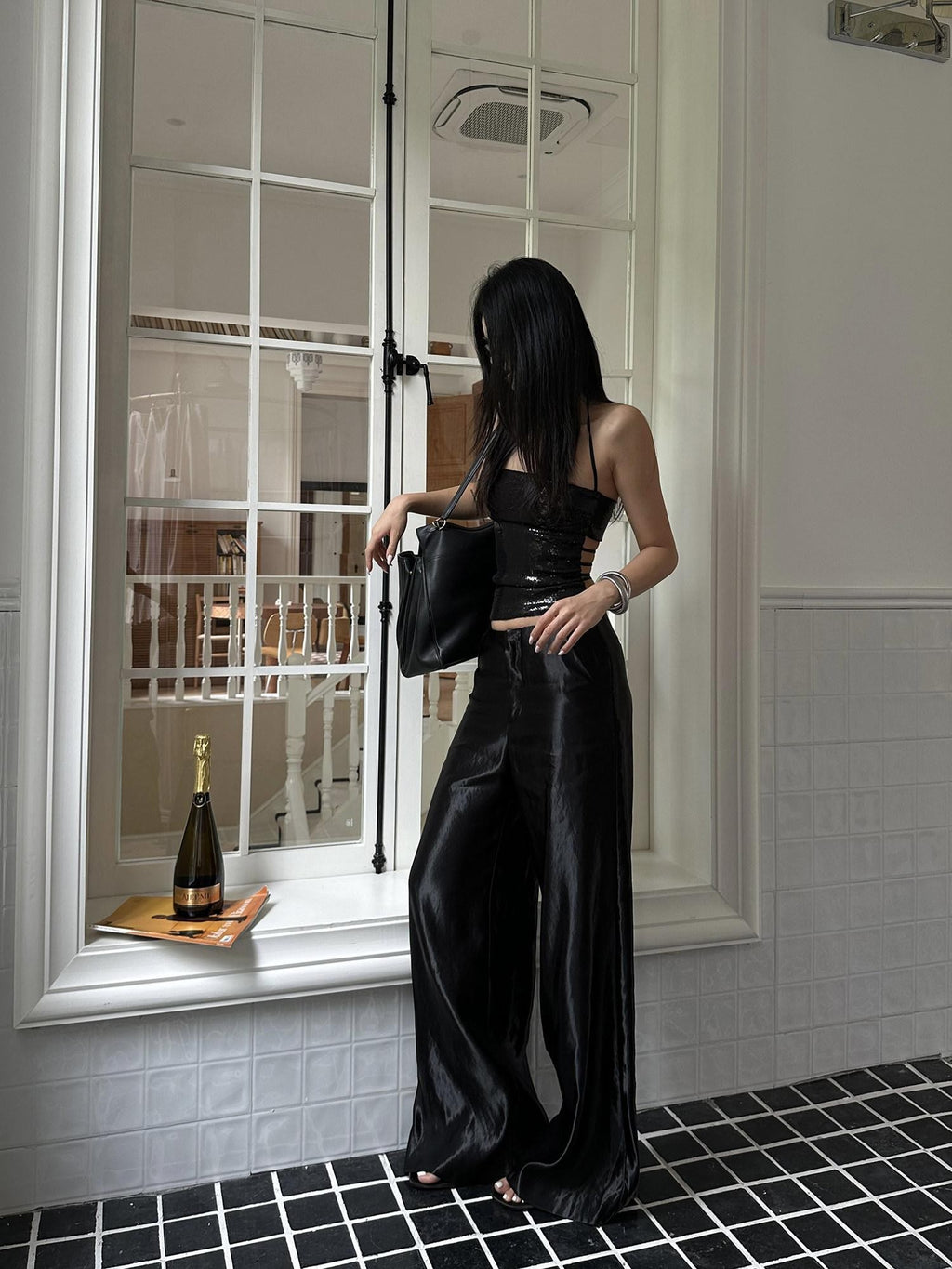 rovente Black Straight Button Pocket Natural Waist Women's Satin Wide-leg Pants