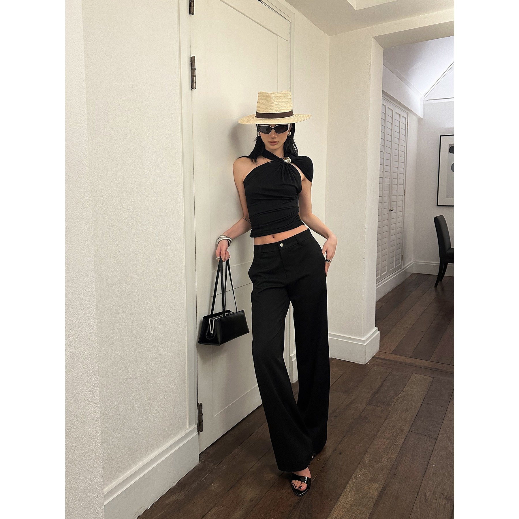 rovente_Black_Tailored_Woven_Zip_Pocket_Women's_Polyester_Blend_Straight-leg_Pants_1020549205455_MISSTT