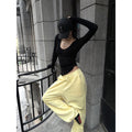 rovente_Black_V-neck_Ribbed_Knit_Slim_Fit_Solid_Women's_Cotton_Long_Sleeve_T-shirts_1091786857810_MISSTT