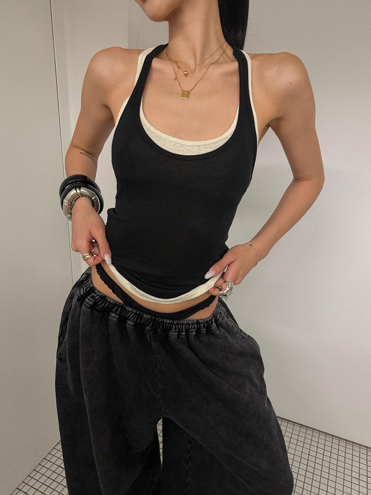 rovente Black White Colorblock Two Piece Fitted Women's Linen Halter Tops