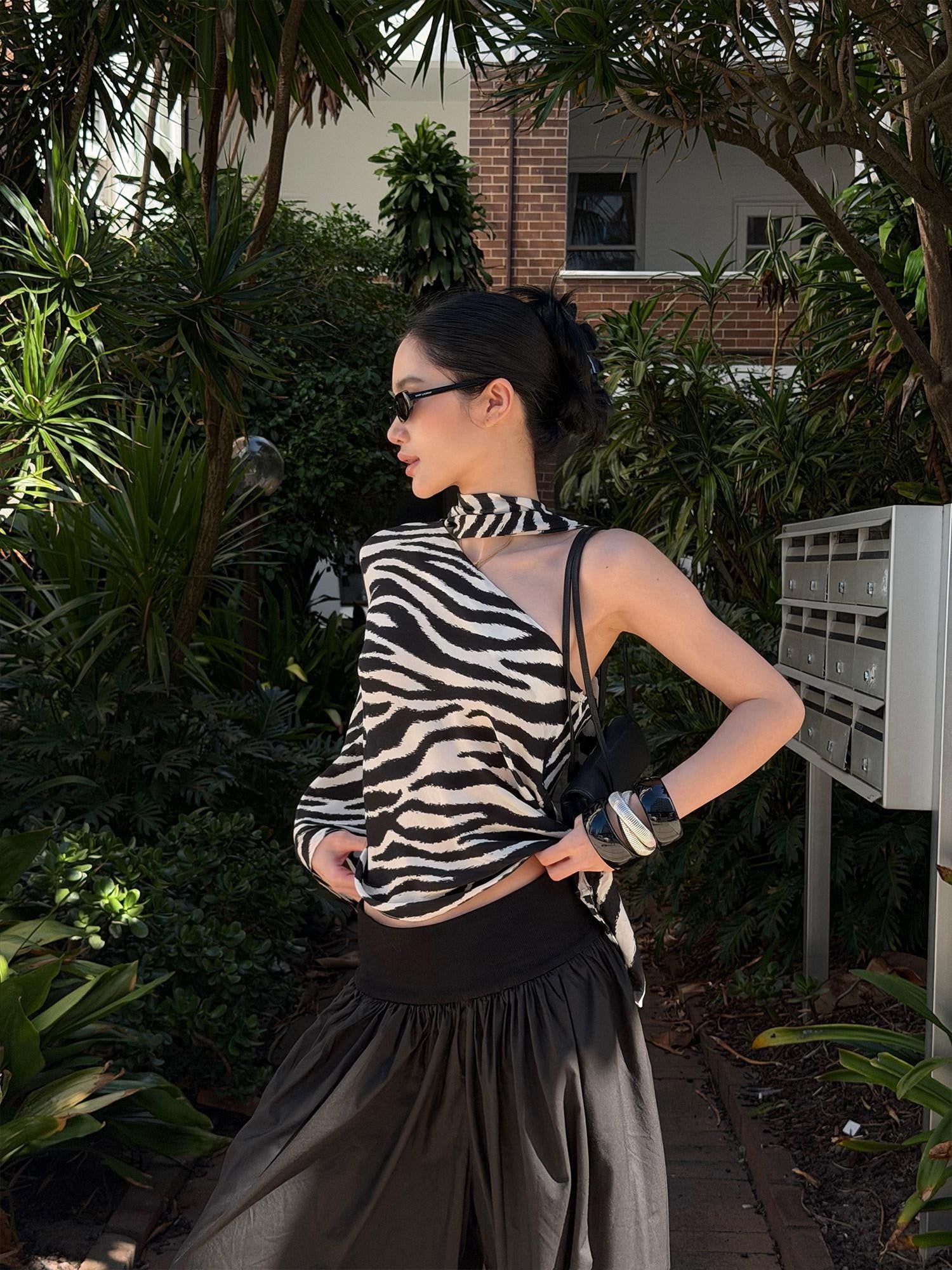 rovente Black White Zebra One Shoulder Cape Contrast Loose Women's Viscose Tunic Blouses