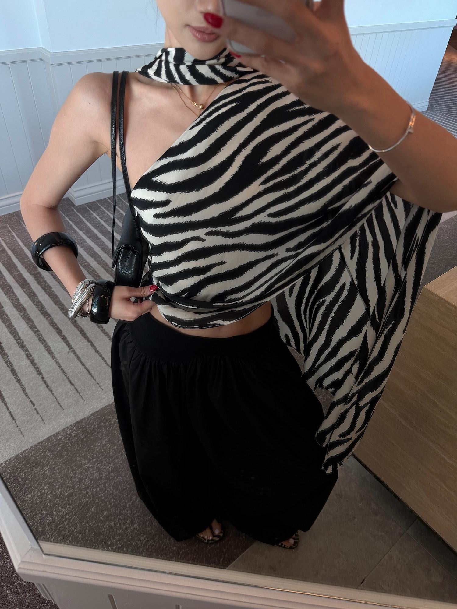 rovente Black White Zebra One Shoulder Cape Contrast Loose Women's Viscose Tunic Blouses