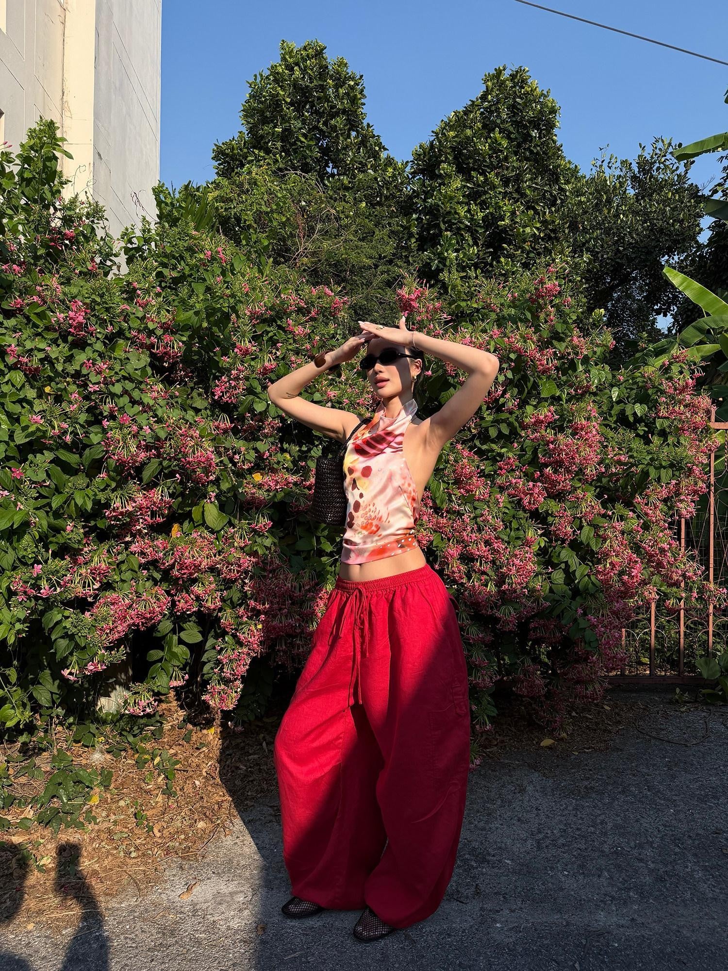 rovente Blazing Flame Print Red Cargo Utility Casual Loose Women's Linen Wide-leg Pants