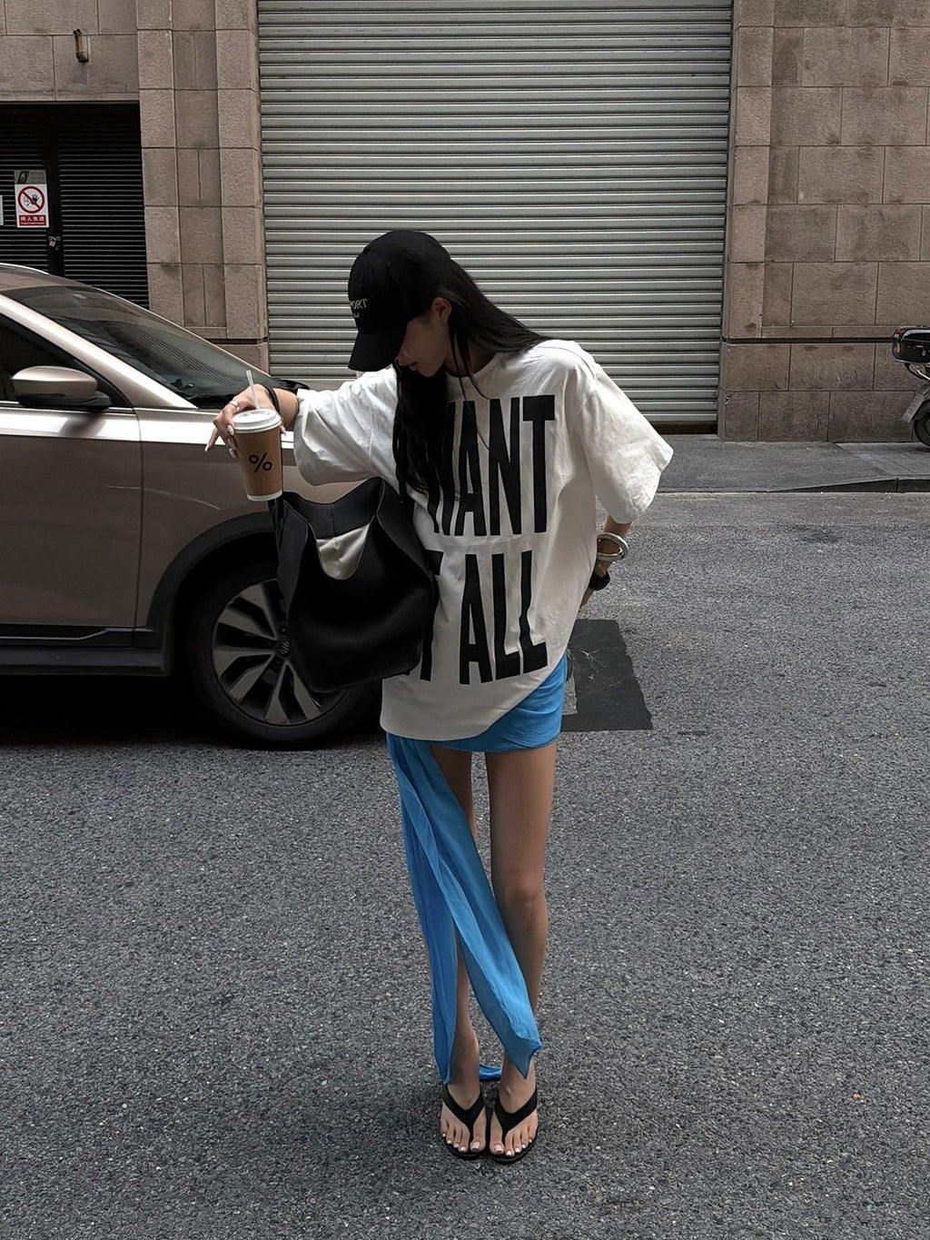 rovente Cali White Letter Print Drop Shoulder Crewneck Women's Oversized T-shirts