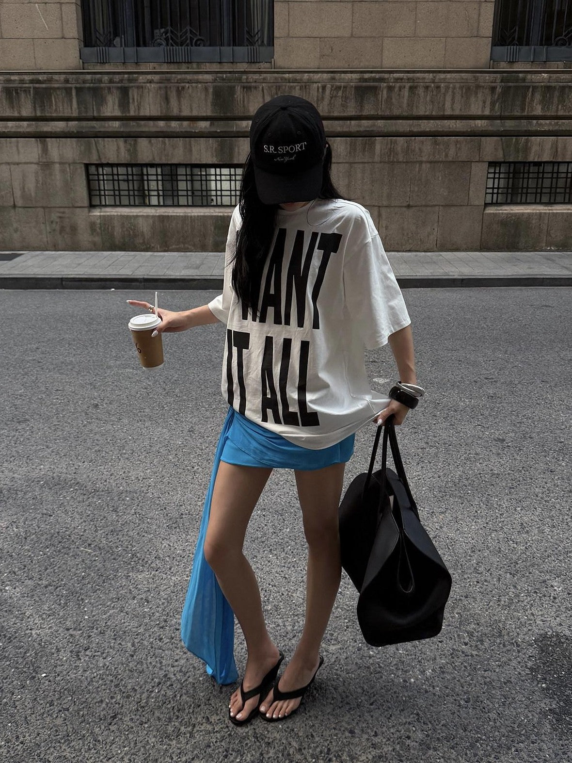 rovente Cali White Letter Print Drop Shoulder Crewneck Women's Oversized T-shirts