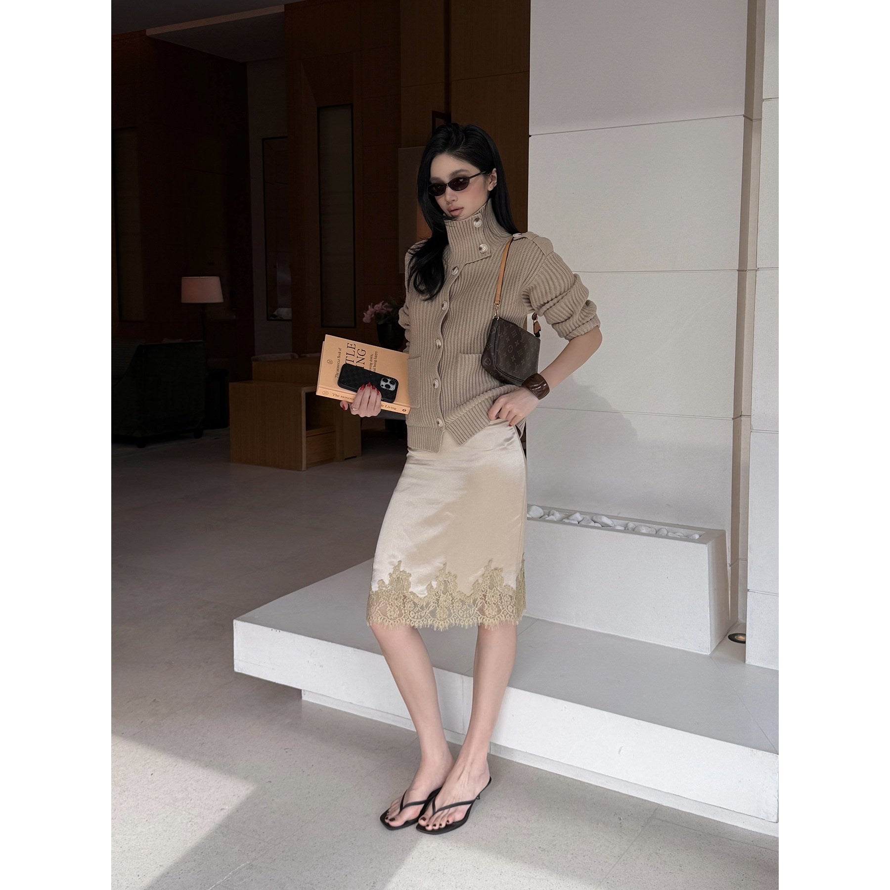rovente_Champagne_Khaki_Lace_Cinched_Women's_Acetate_Woven_Bodycon_Skirts_1010120440658_MISSTT