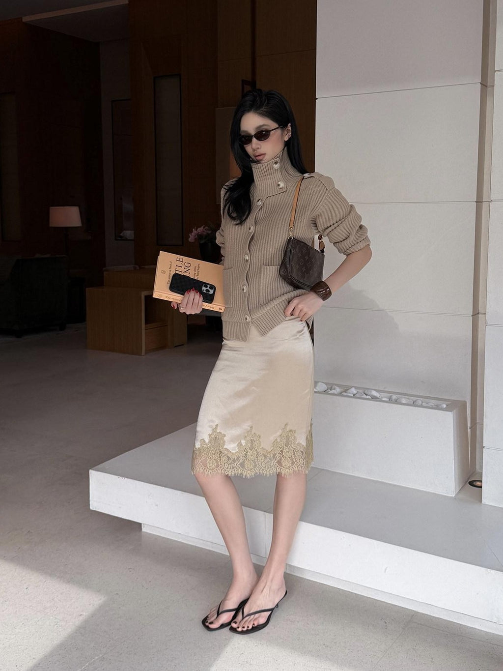 rovente Champagne Khaki Lace Cinched Women's Acetate Woven Bodycon Skirts