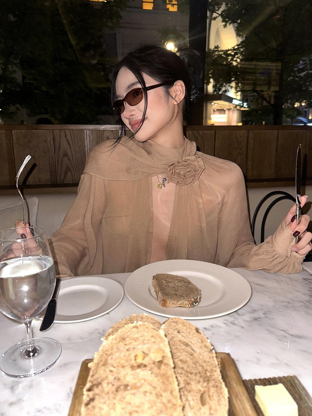 rovente Champagne Nude Deep V Floral Loose Long Sleeve Women's Woven Tunic Blouses