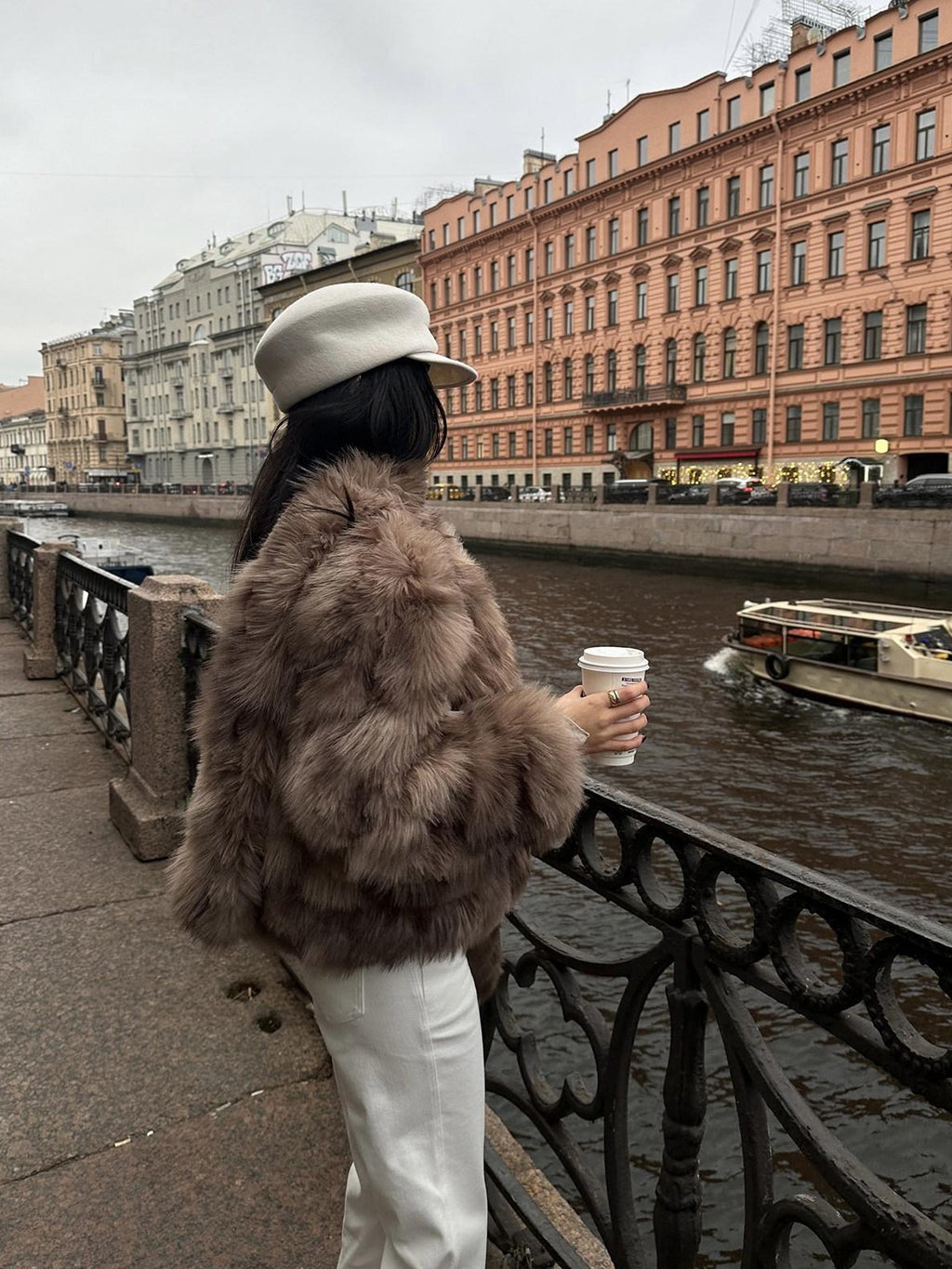 rovente Coffee Brown Elegant Plush Hidden Button Women's Faux Fur Coats