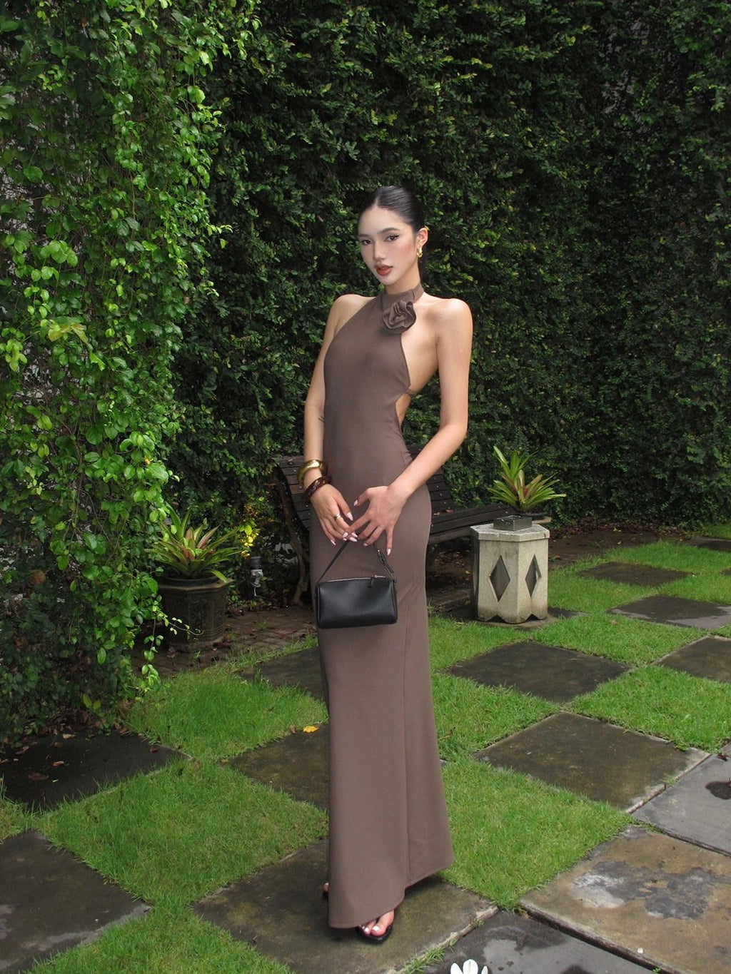 rovente Coffee Halter Open Back Waist Cinched Women's Knit Bodycon Maxi Dresses