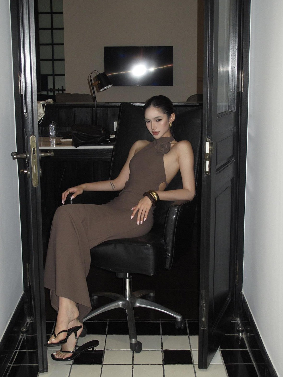 rovente Coffee Halter Open Back Waist Cinched Women's Knit Bodycon Maxi Dresses