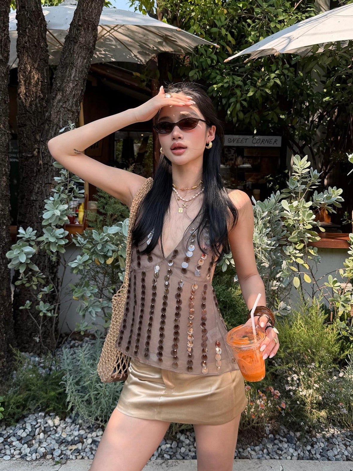 rovente Coffee V-neck Sequin Halter Neck Slim Fit Women's Halter Tops