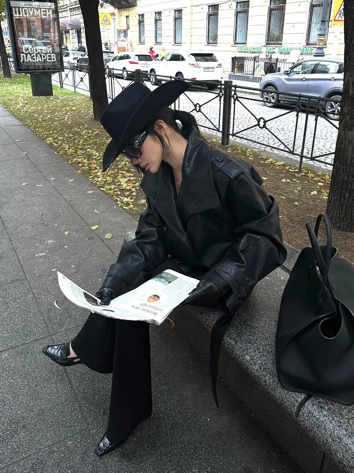rovente Dark Prism Stand Collar Vintage Loose Silhouette Women's Leather Jackets