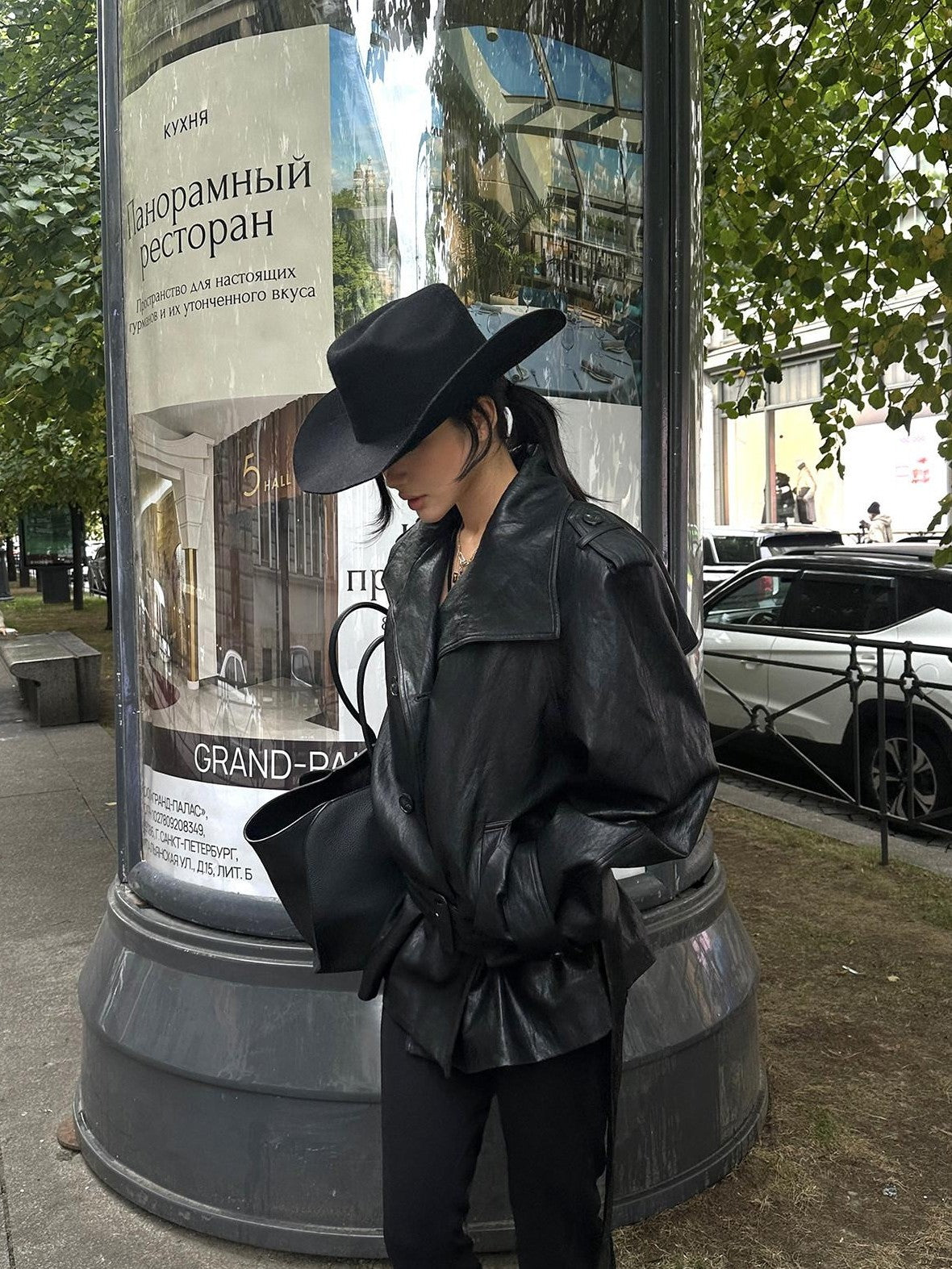 rovente Dark Prism Stand Collar Vintage Loose Silhouette Women's Leather Jackets