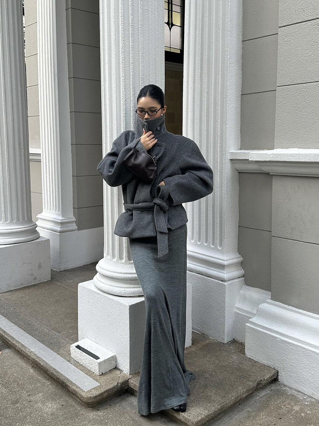 rovente Deep Gray Stand Collar Belted Short Pocketed Women's Wool Blend Wool Coats