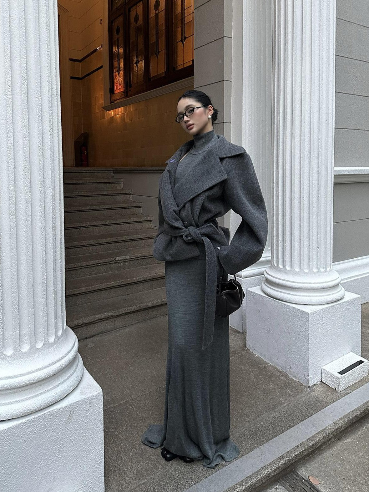 rovente Deep Gray Stand Collar Belted Short Pocketed Women's Wool Blend Wool Coats