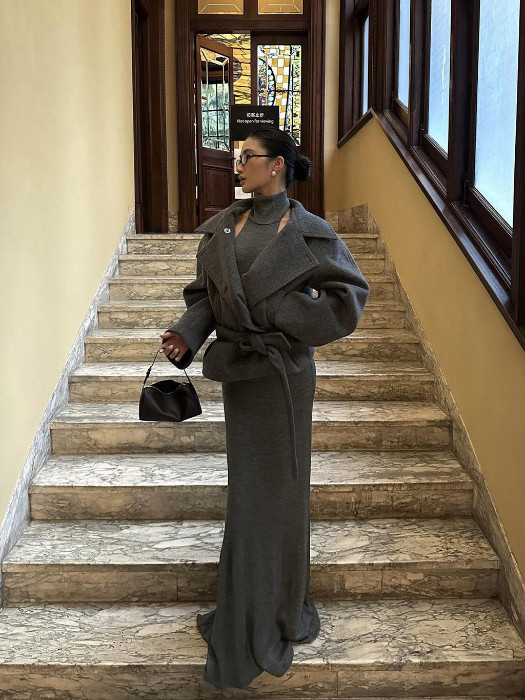 rovente Deep Gray Stand Collar Belted Short Pocketed Women's Wool Blend Wool Coats