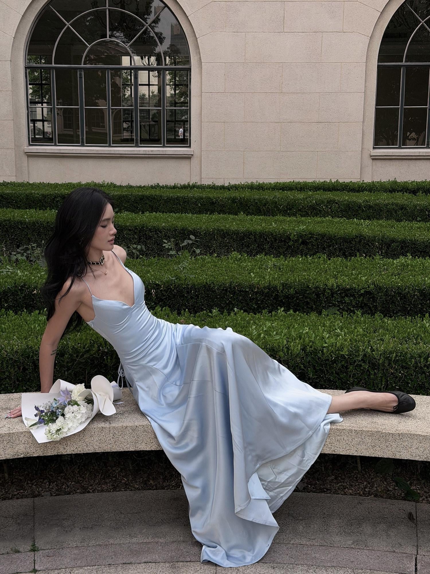 rovente Estate Blue French Spaghetti Strap Slim Waist Women's Slip Maxi Dresses